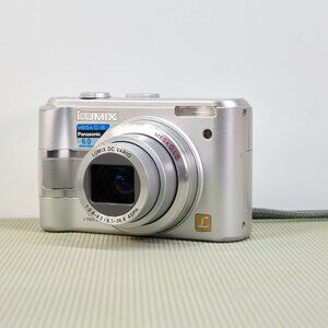 Panasonic Lumix DMC-LZ5 Digital Camera 6MP, Leica Lens, Made in Japan, Tested
